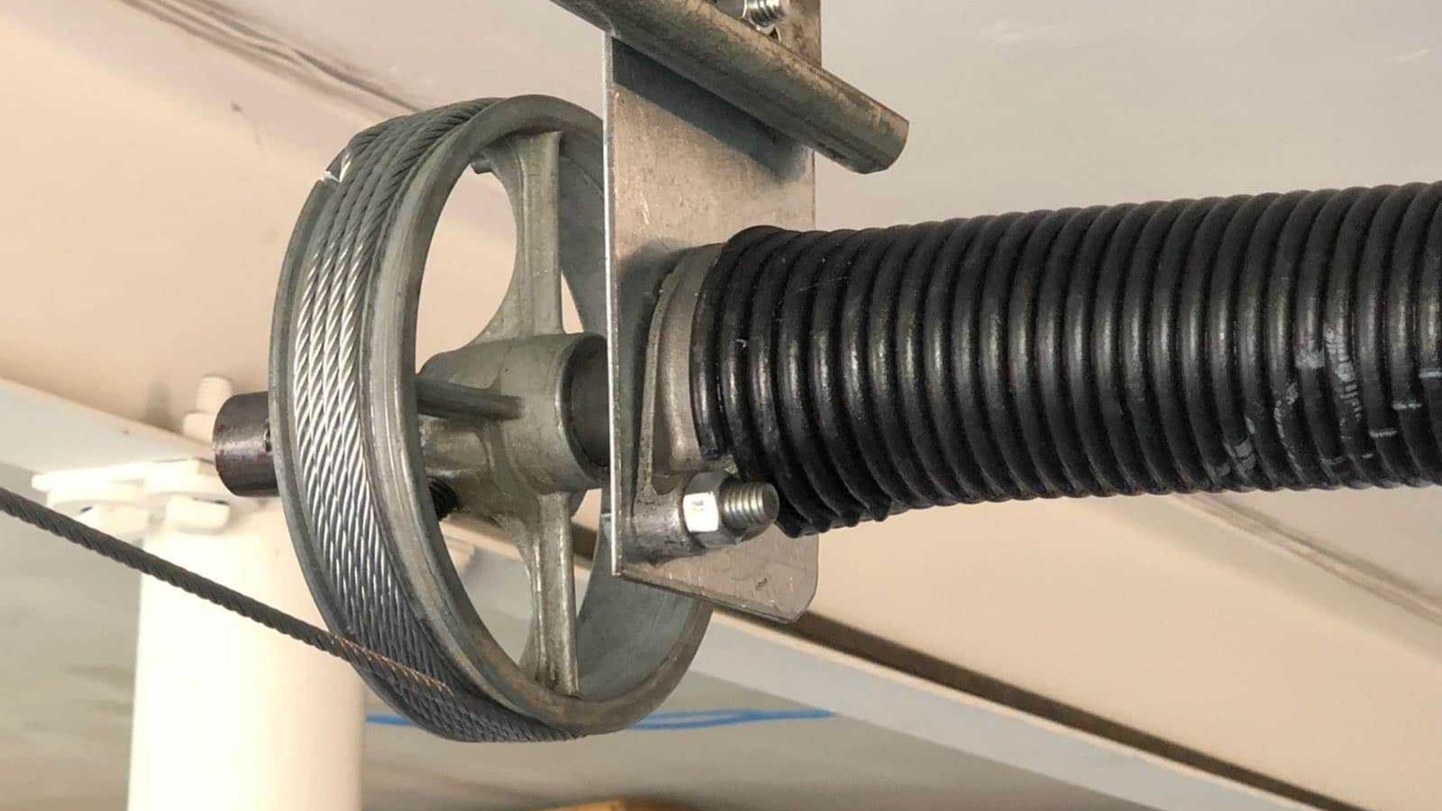 Garage door cable repair